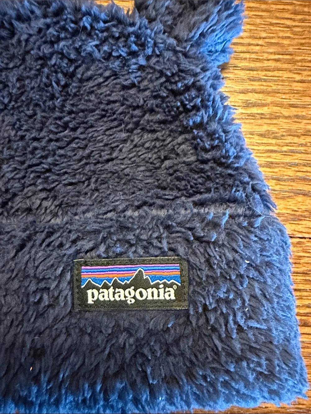Patagonia Kids Navy Fleece Bear-Ear Beanie circumference approx 19”